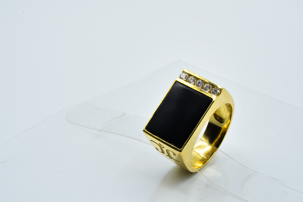The only 3 pieces of jewelry men should wear