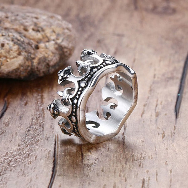 Vintage Gothic Crown Ring